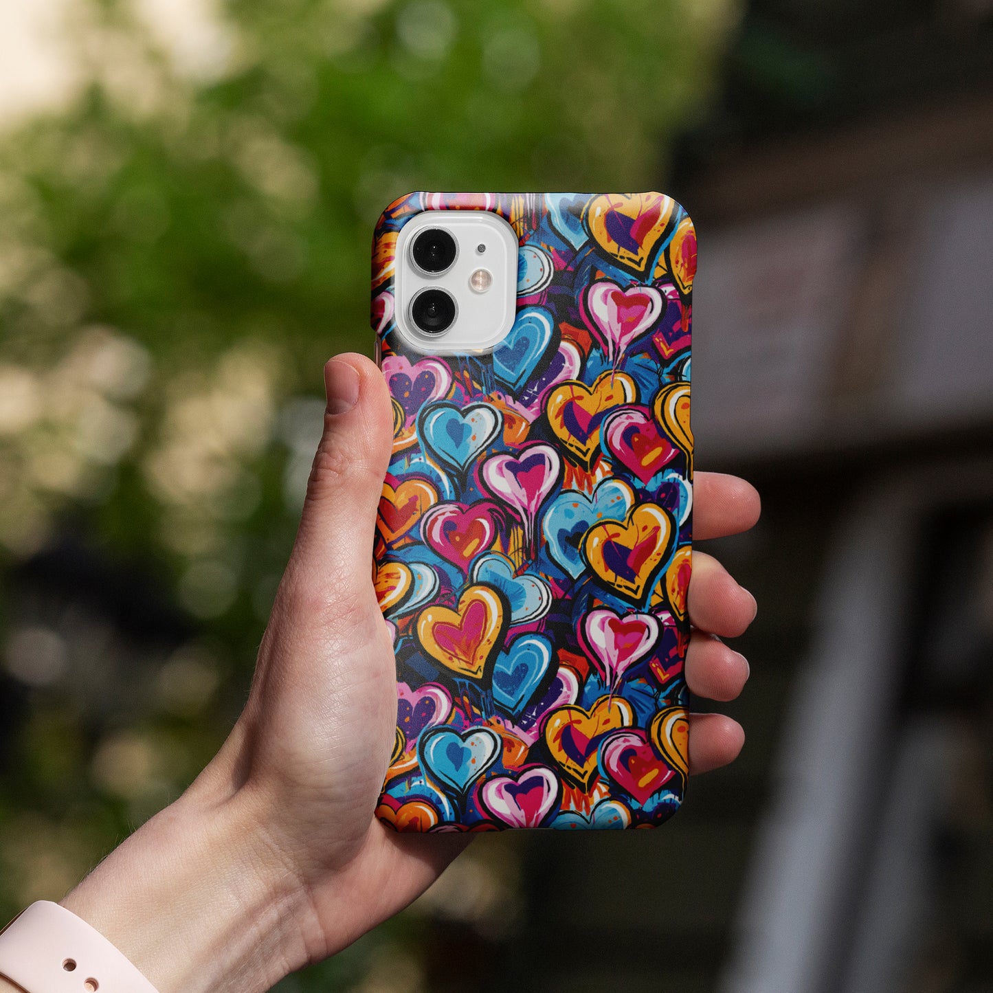 Celebrate Love in Style: Graffiti Hearts Valentines Seamless Backgrounds Patterns Snap Case